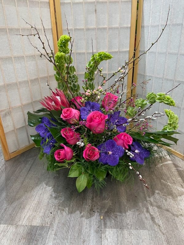 Valentine's Day Special - Roses & Purple Orchids